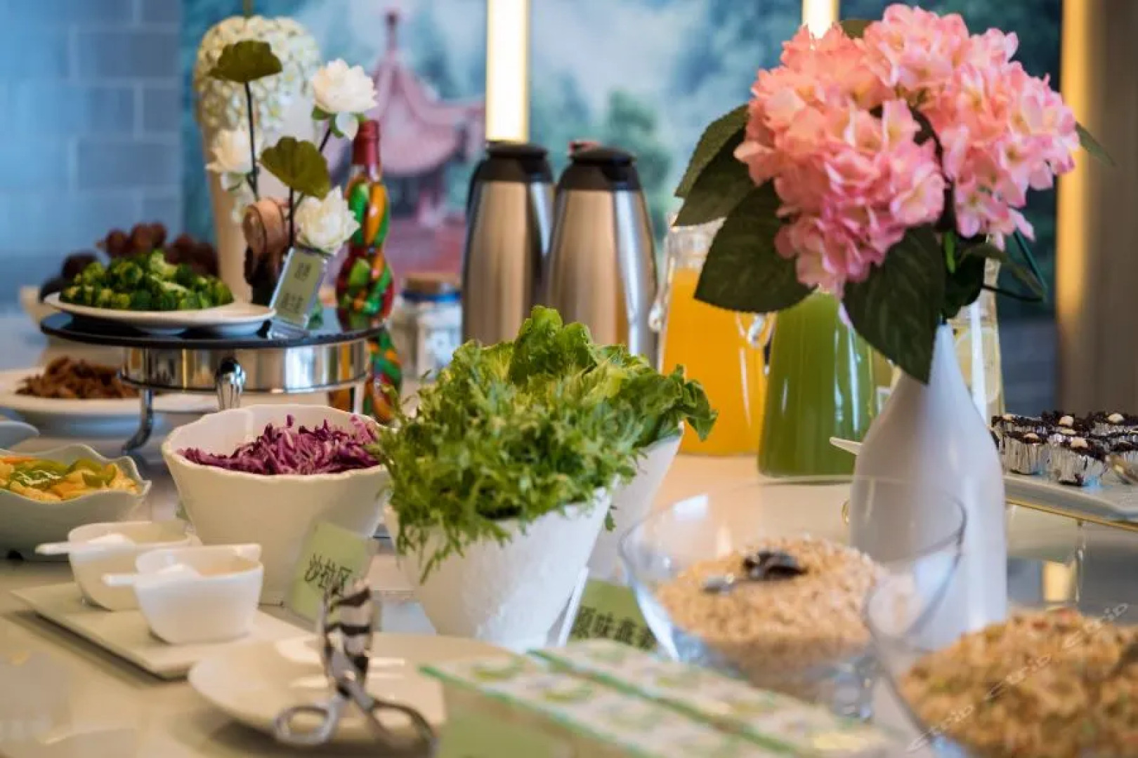 Atour Hotel Hanzhong High-Speed Railway Station