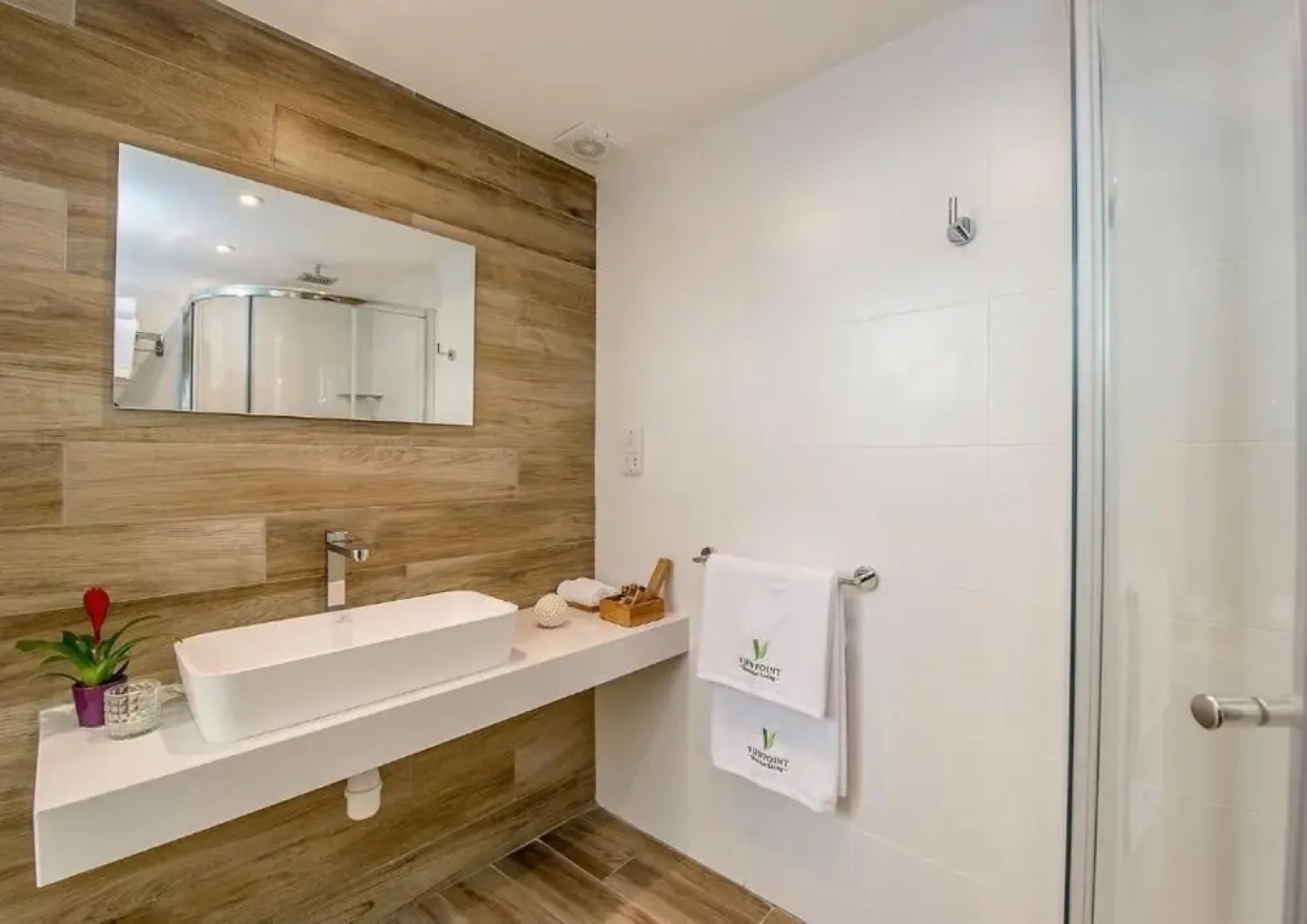 Viewpoint Boutique Living