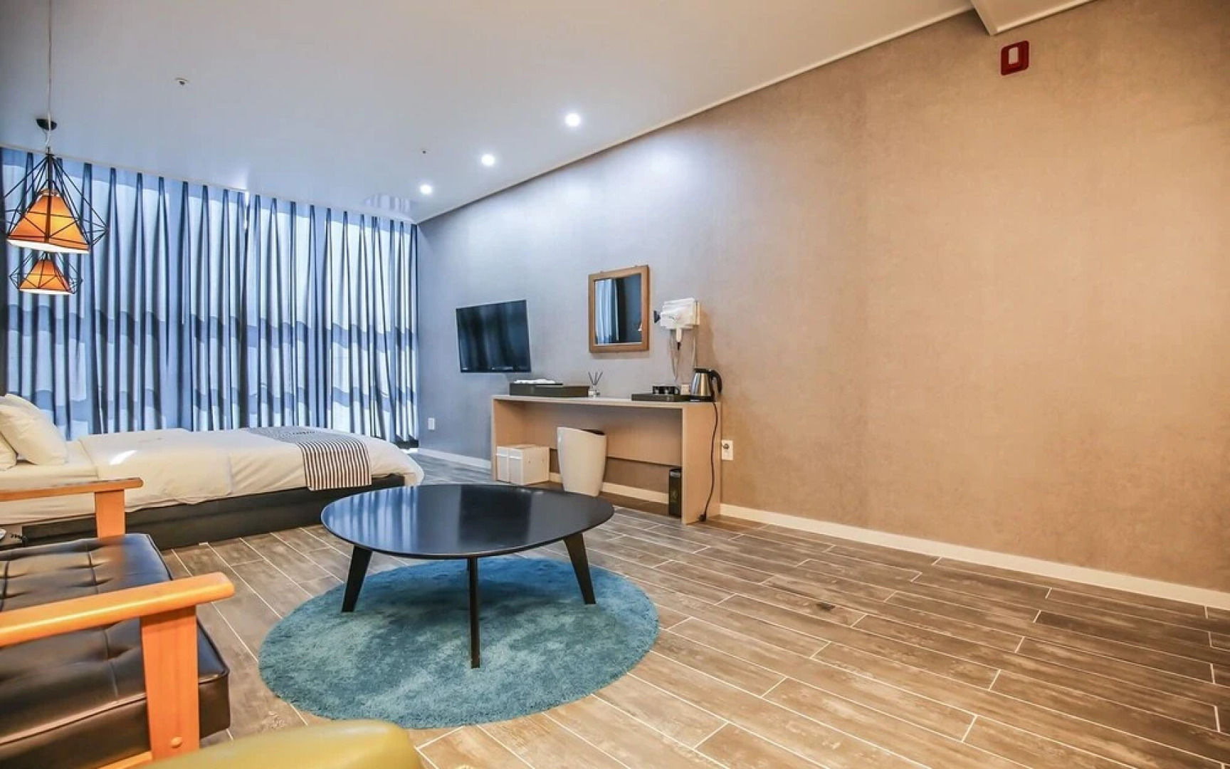 Eumseong Chungbukyeoksindosi H Motel