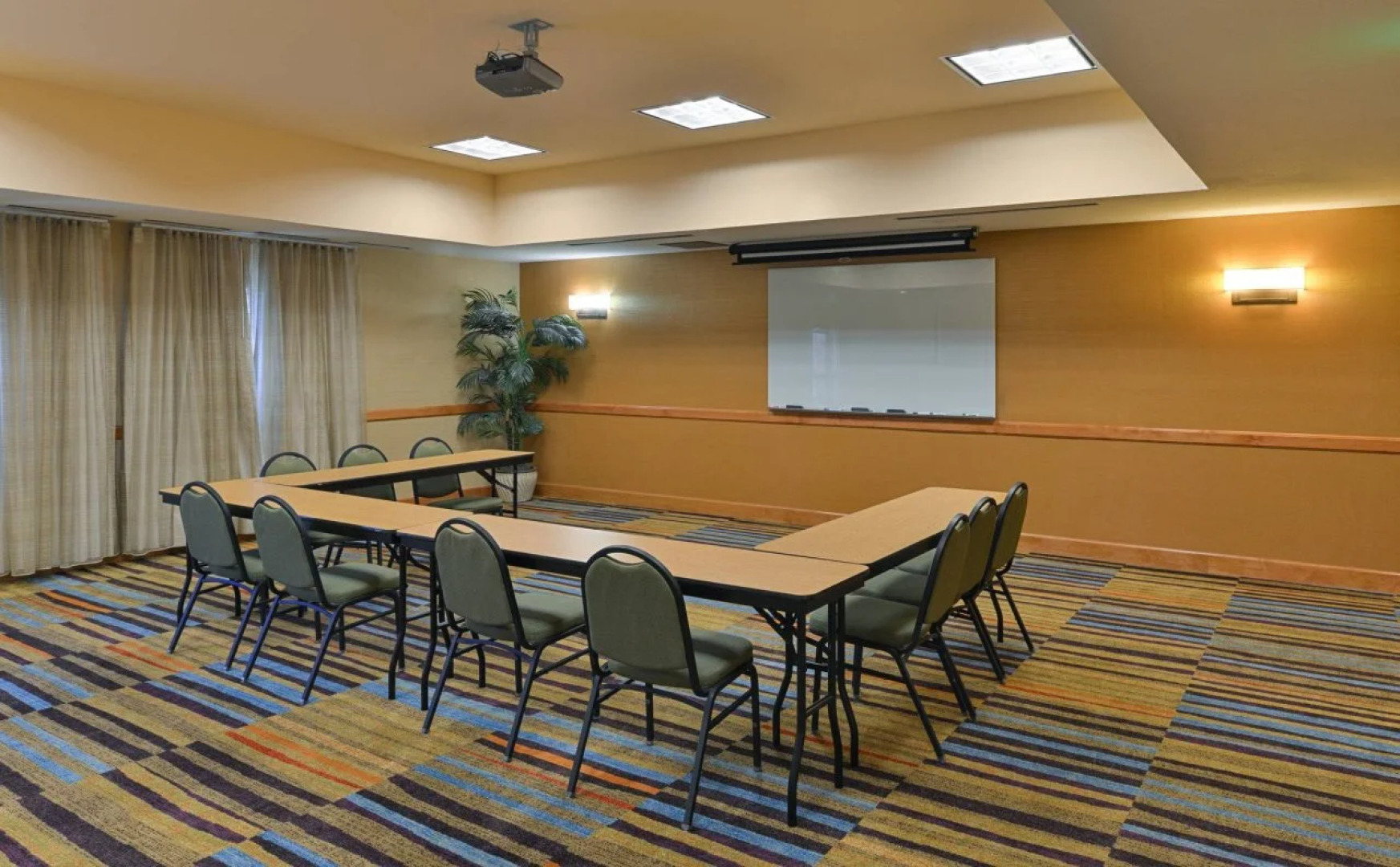 Fairfield Inn and Suites by Marriott Sacramento Elk Grove