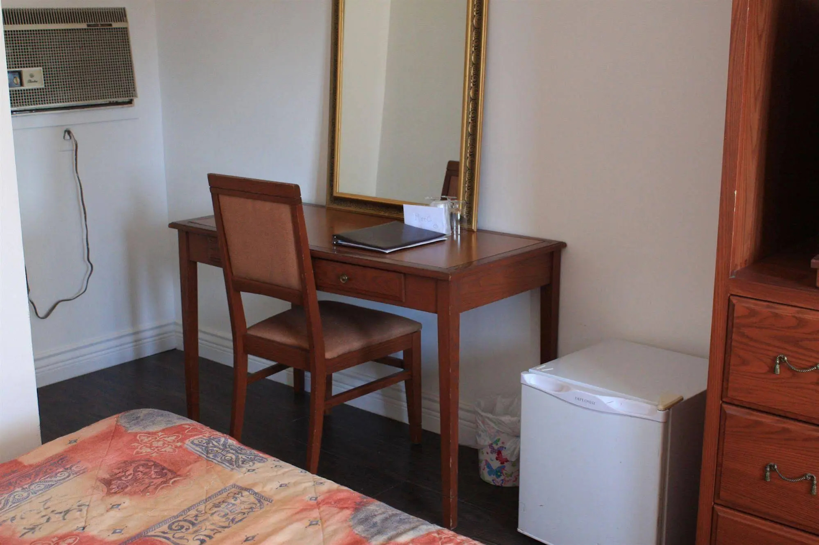 Grand Motel Saint-Hubert