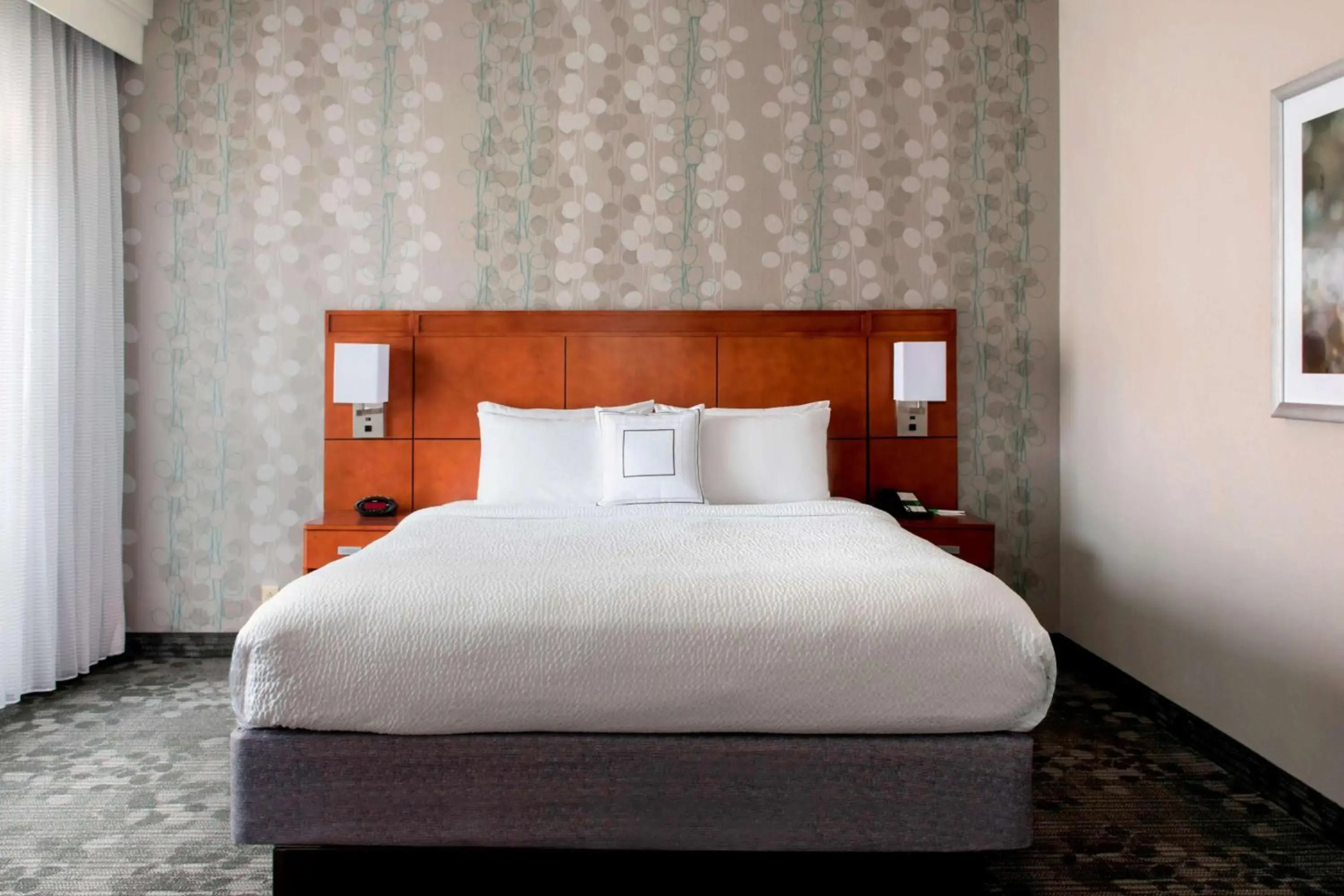 Sonesta Select Newport Middletown Hotel