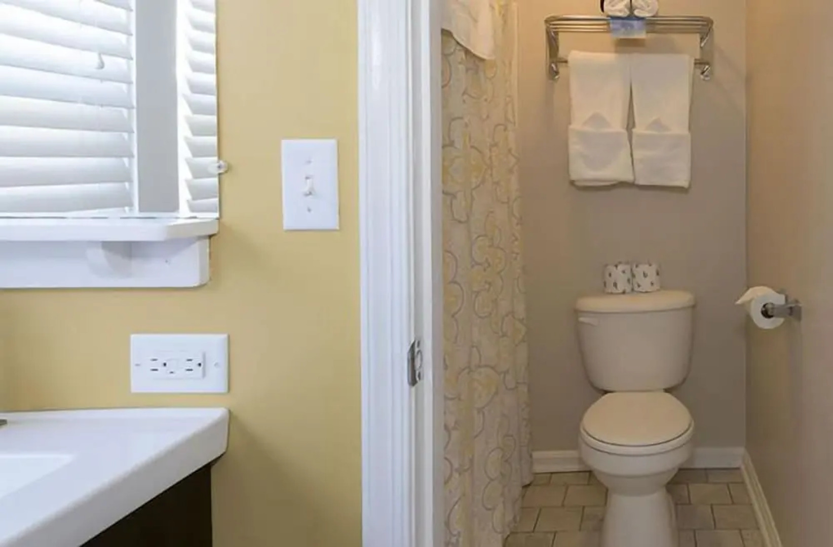 Rehoboth Guest House - Adults only