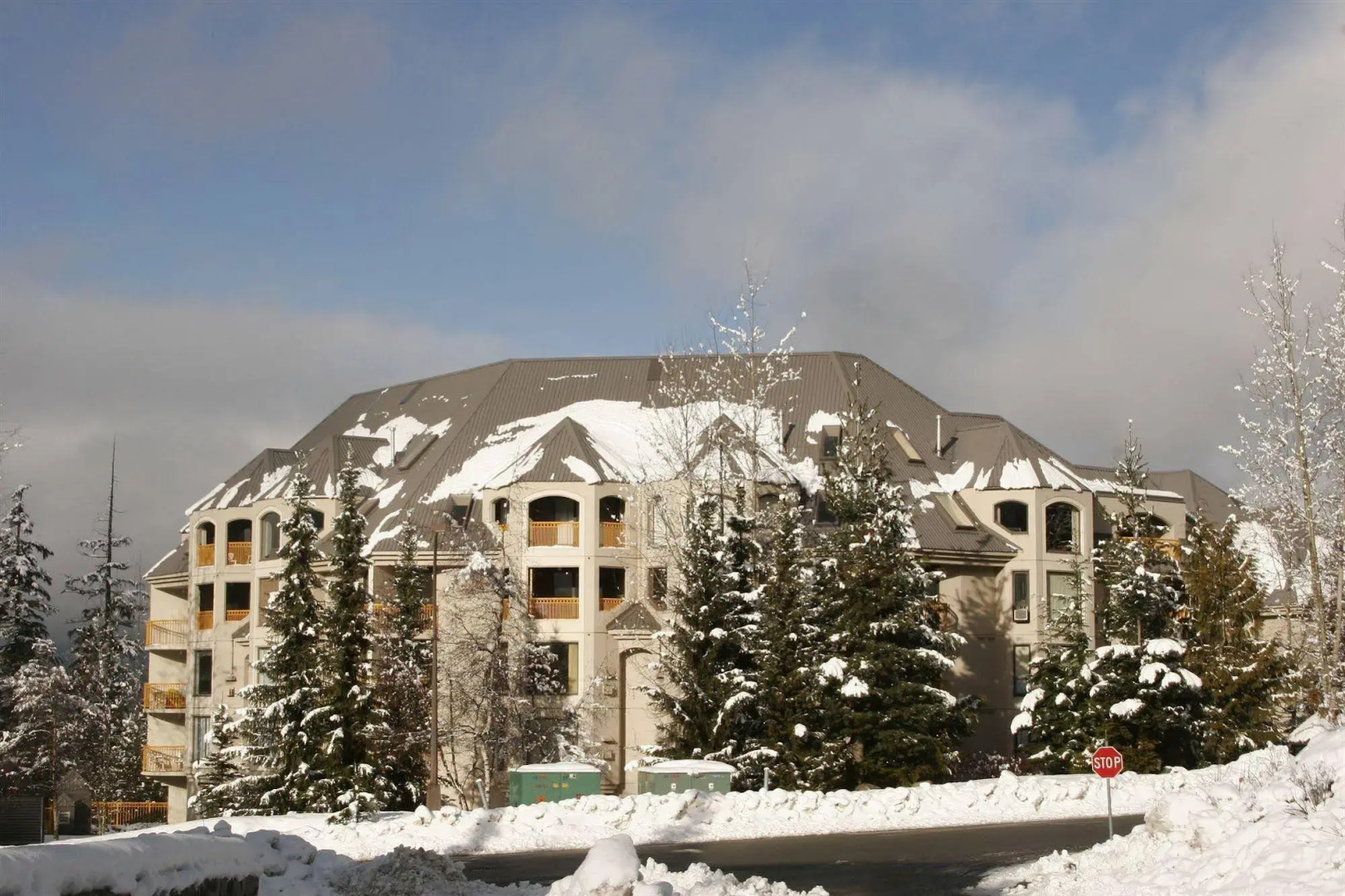 ResortQuest at The Marquise