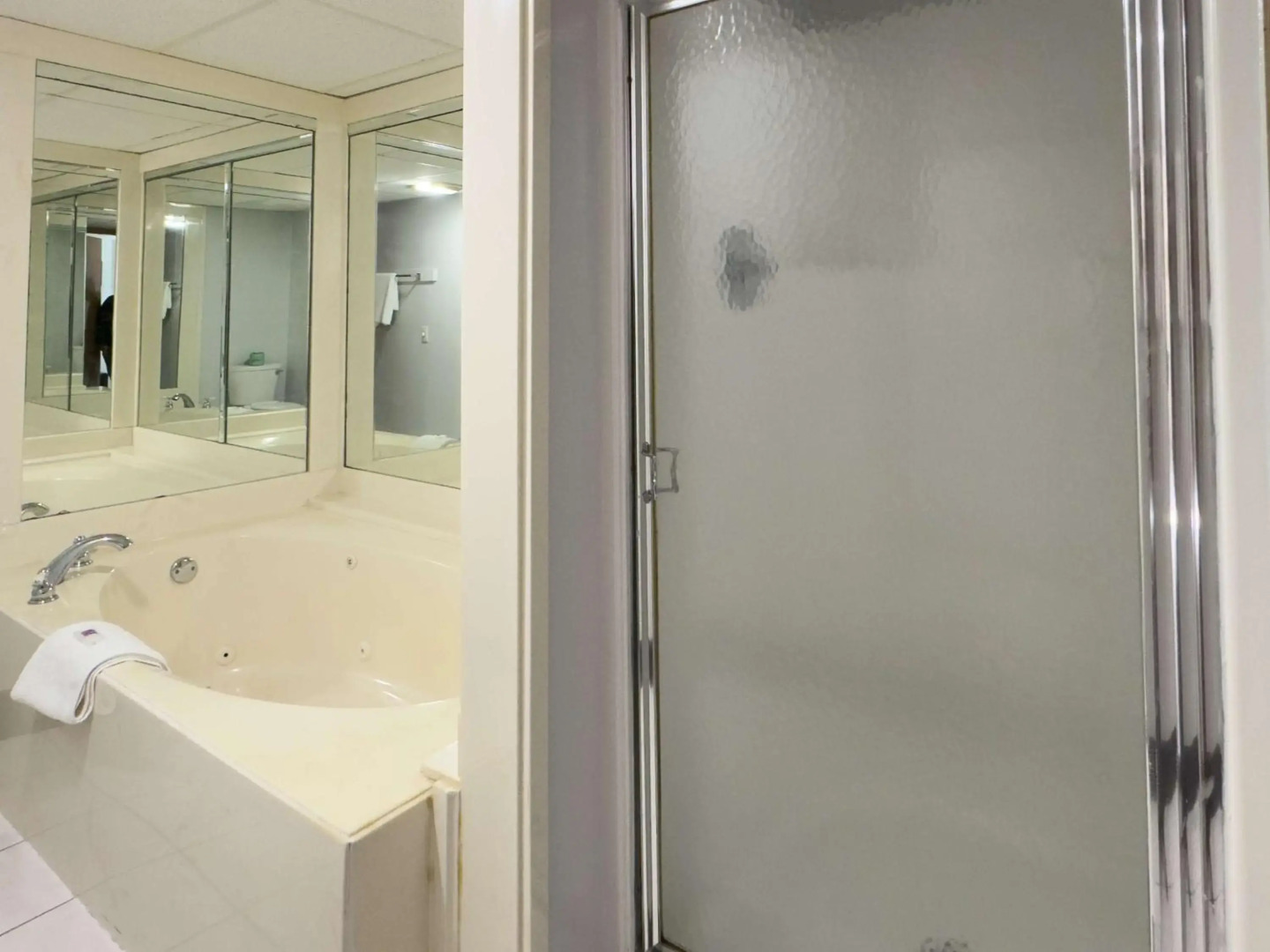 Motel 6 Dyersburg, TN