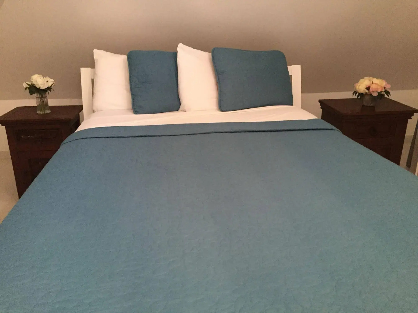 Tres Palmas Inn & Villas