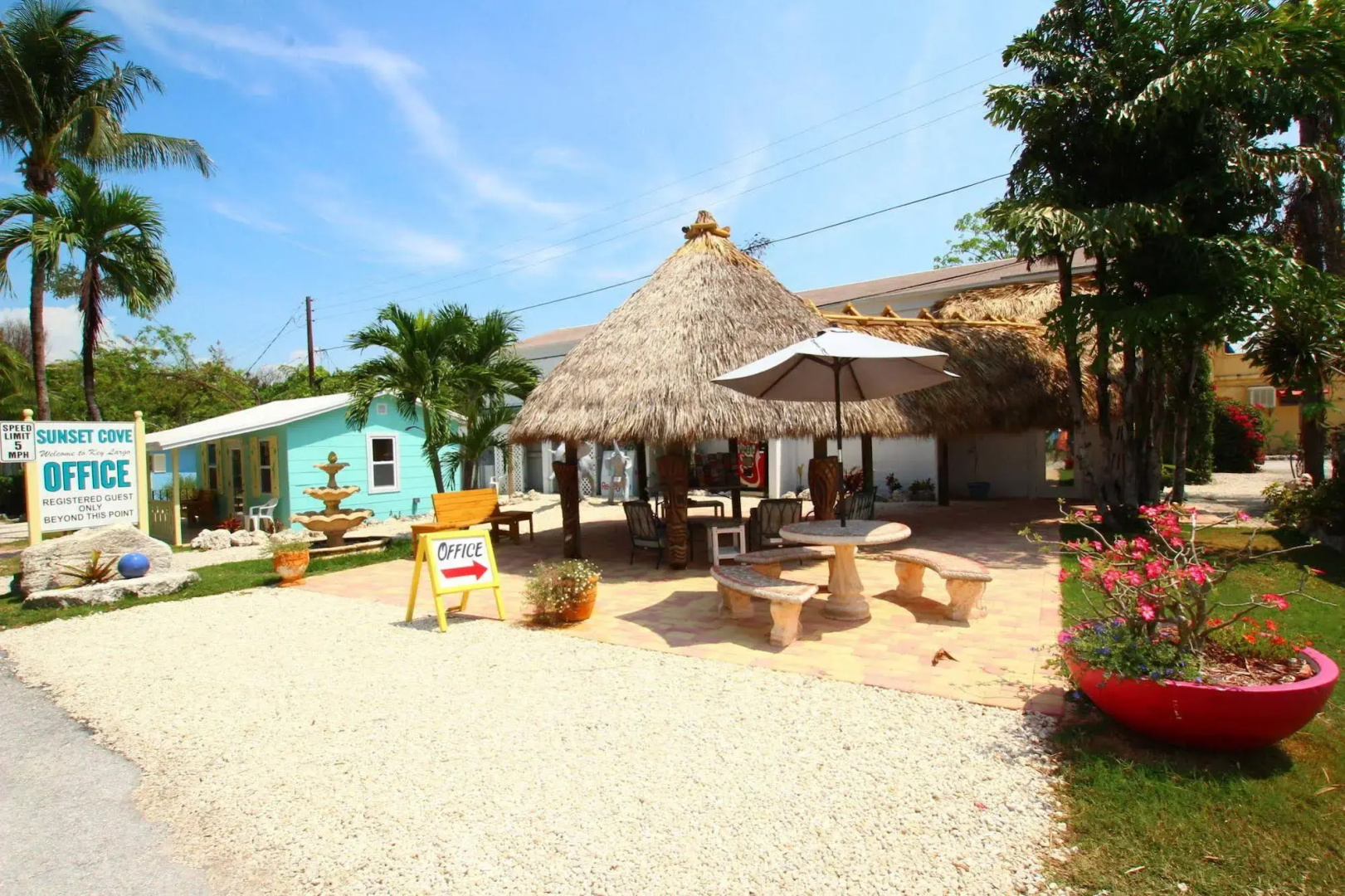 Sunset Cove Beach Resort