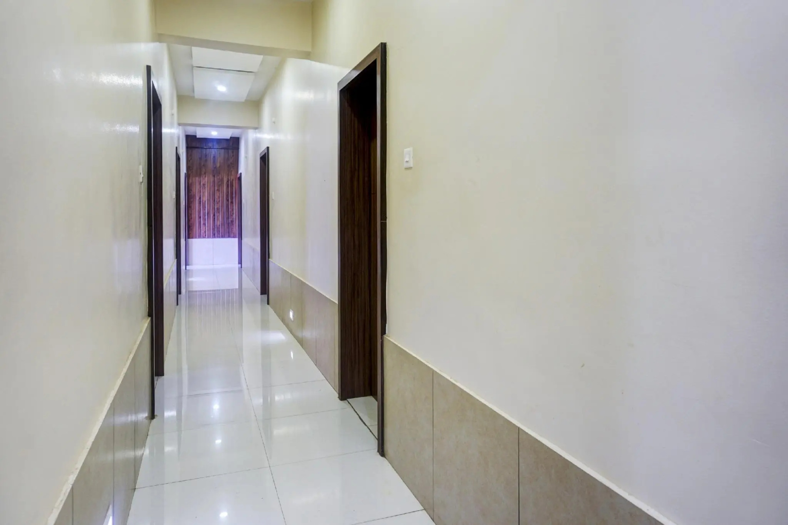 Capital O 82349 Sangam Lodge