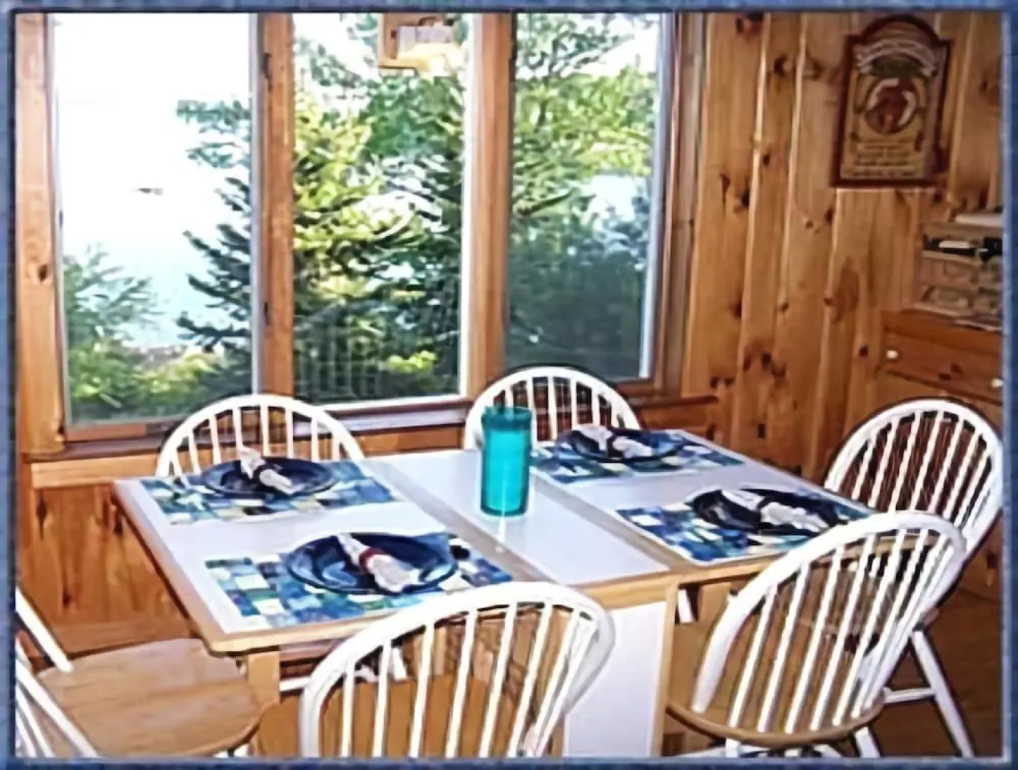 Long Island Deep Cove Cottage - Three Bedroom Home