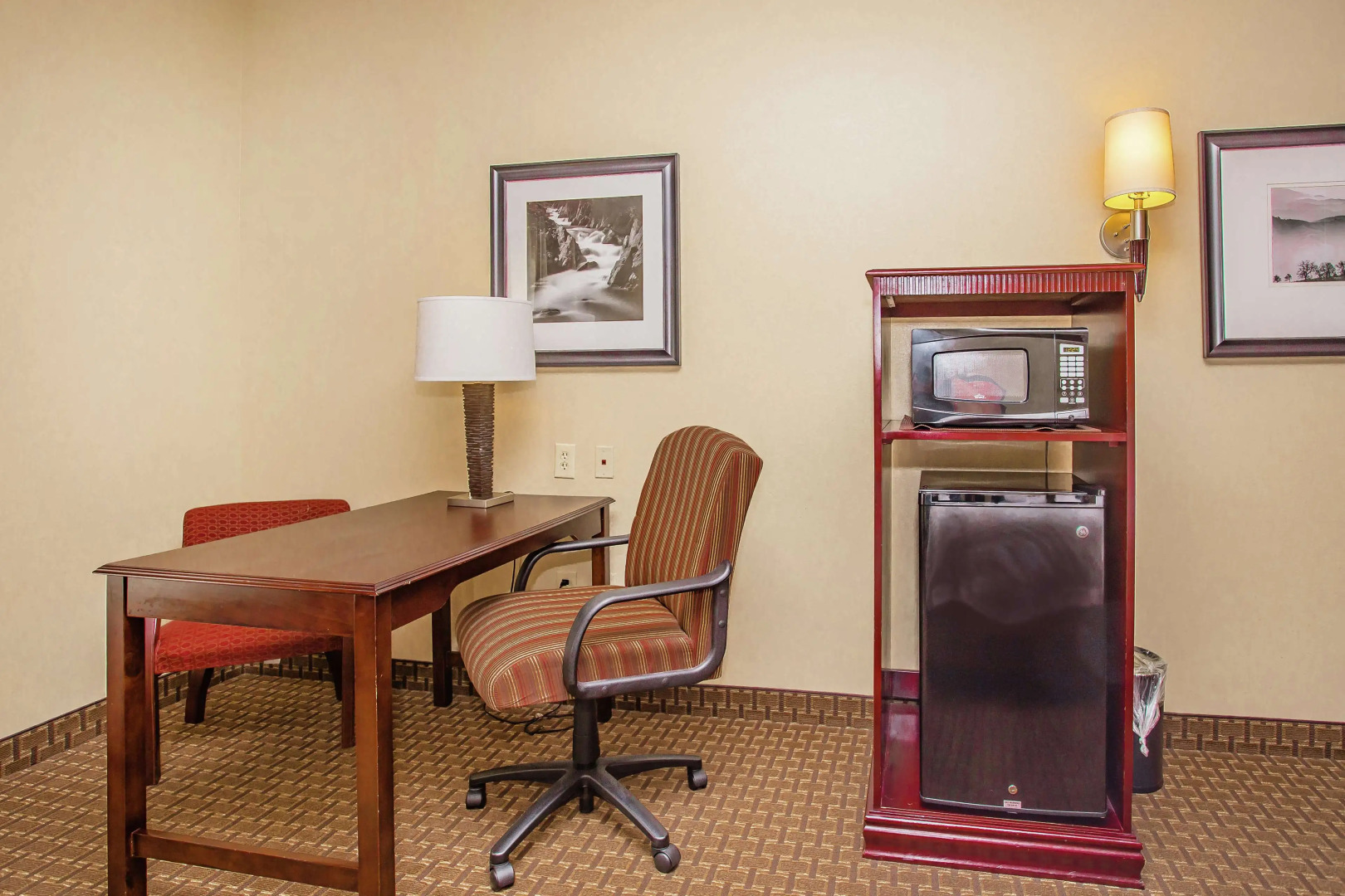 Hampton Inn & Suites Sevierville @ Stadium Drive