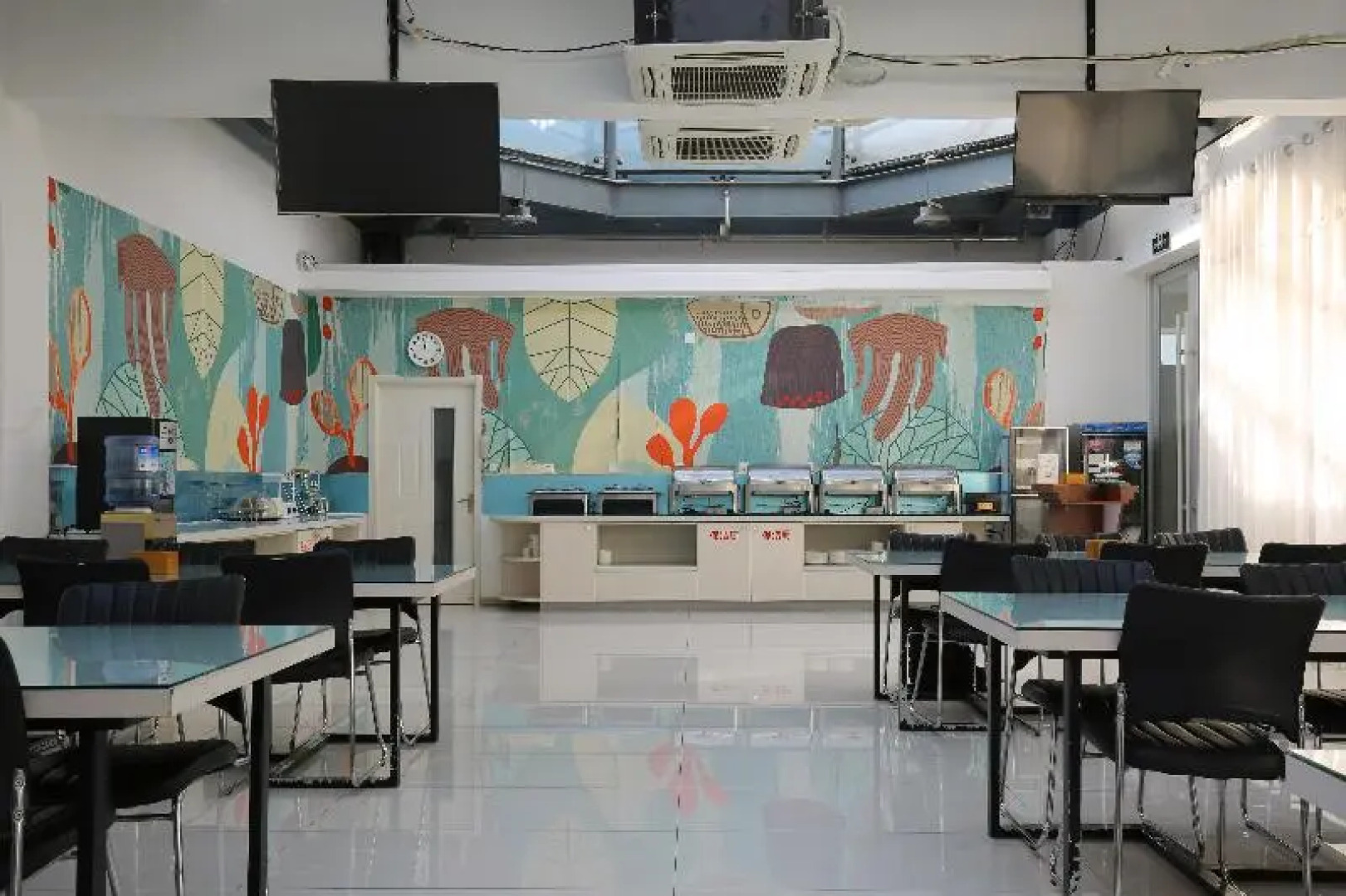 Hanting Hotel (Chifeng Railway Station East Plaza