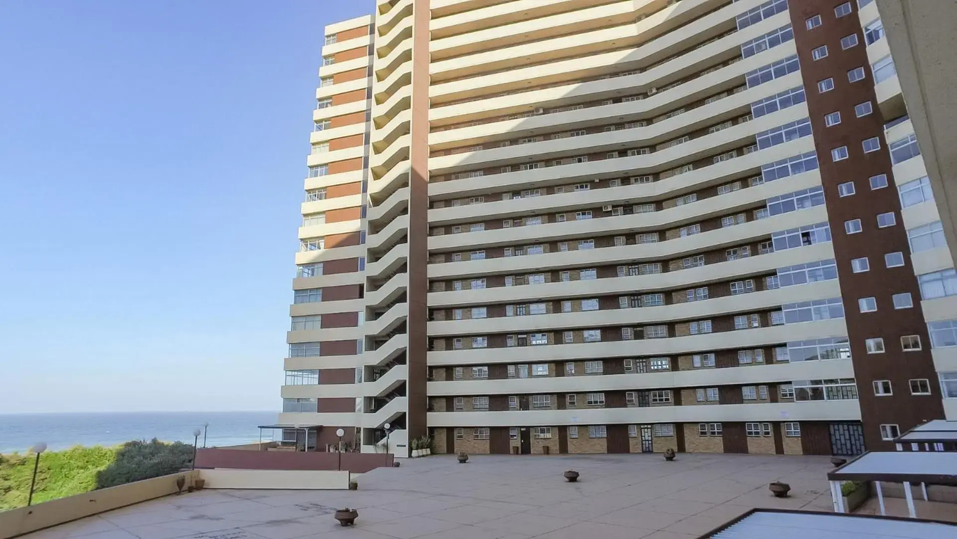 Shangri LA Apartment 208 & 803