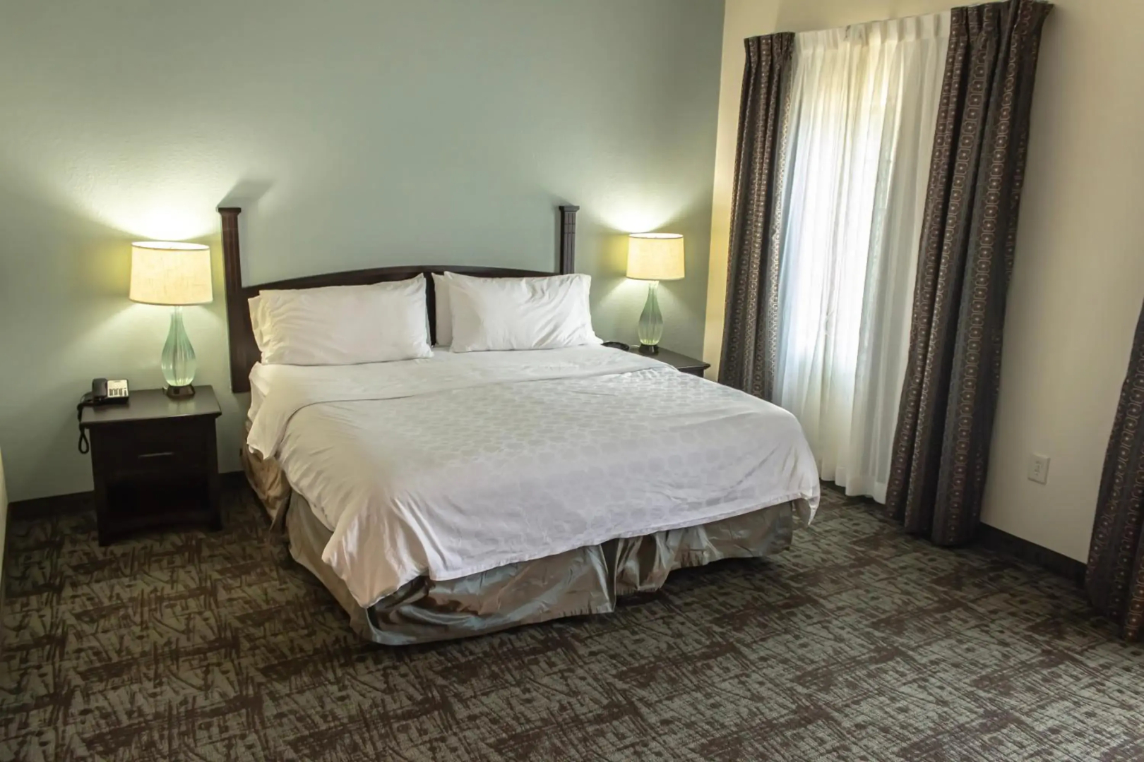 Staybridge Suites Minot by IHG