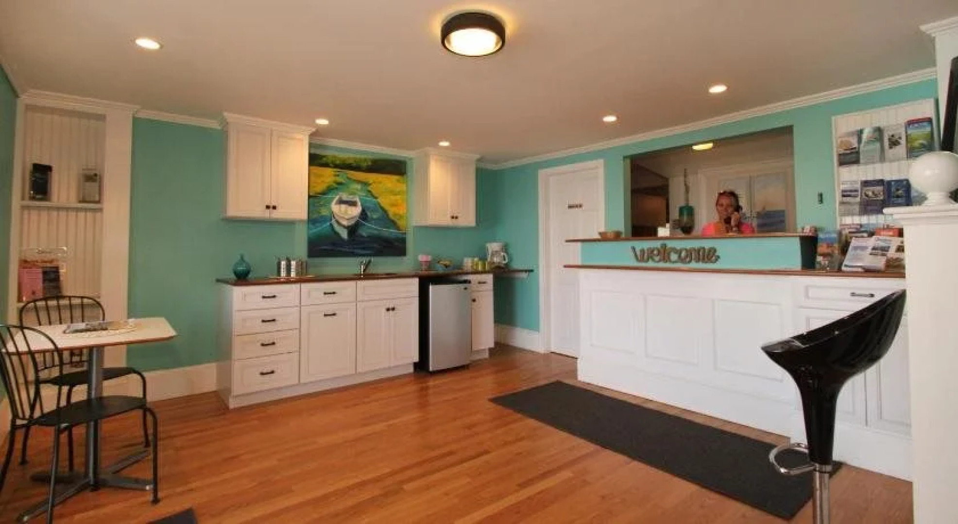 Eagle House Beachside Motel