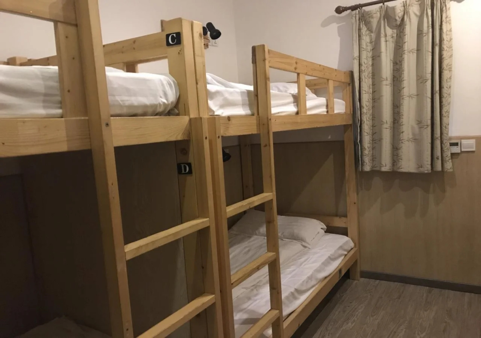 Shanghai Blue Mountain Bund Youth Hostel