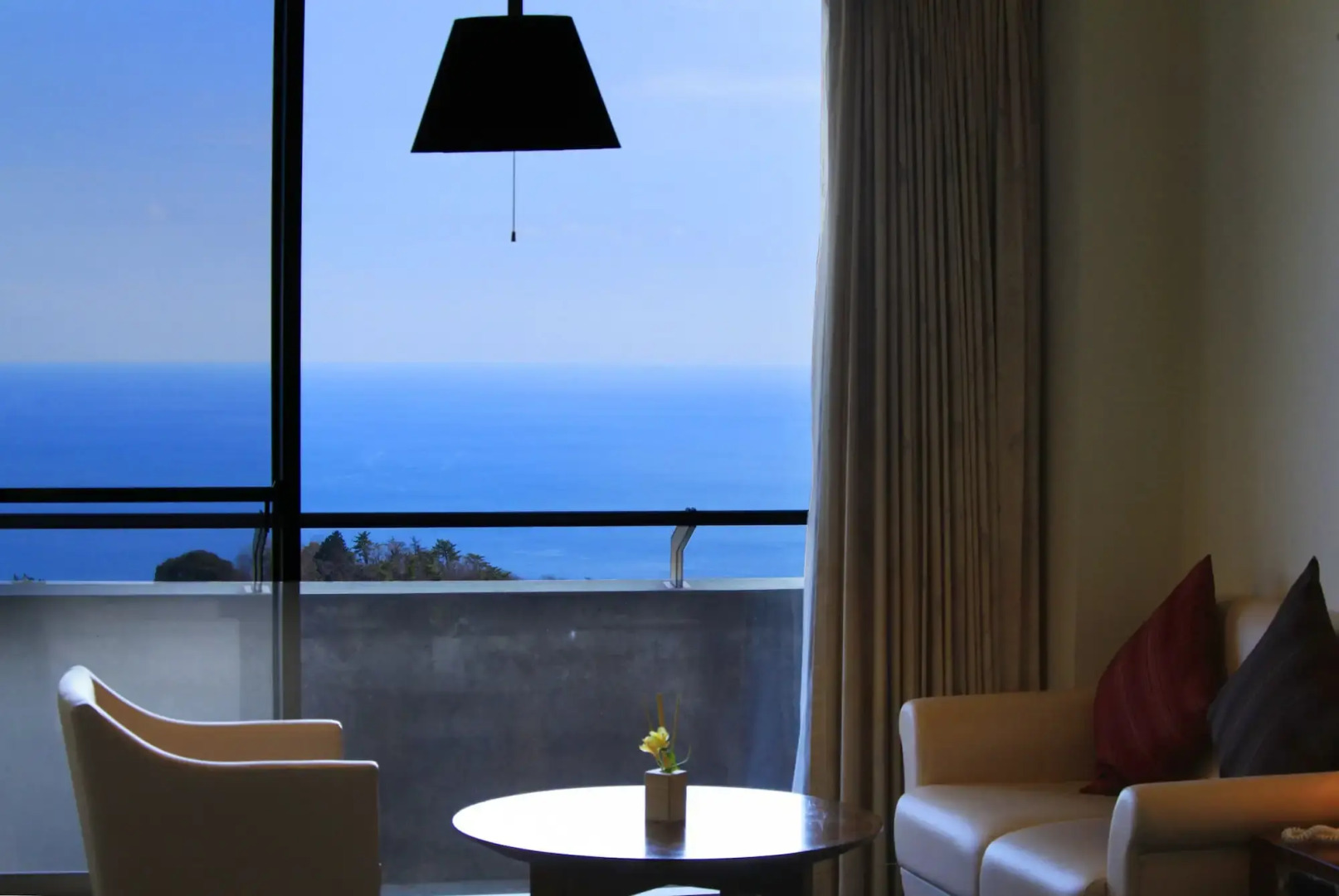 Soratoniwa Atami Izusan