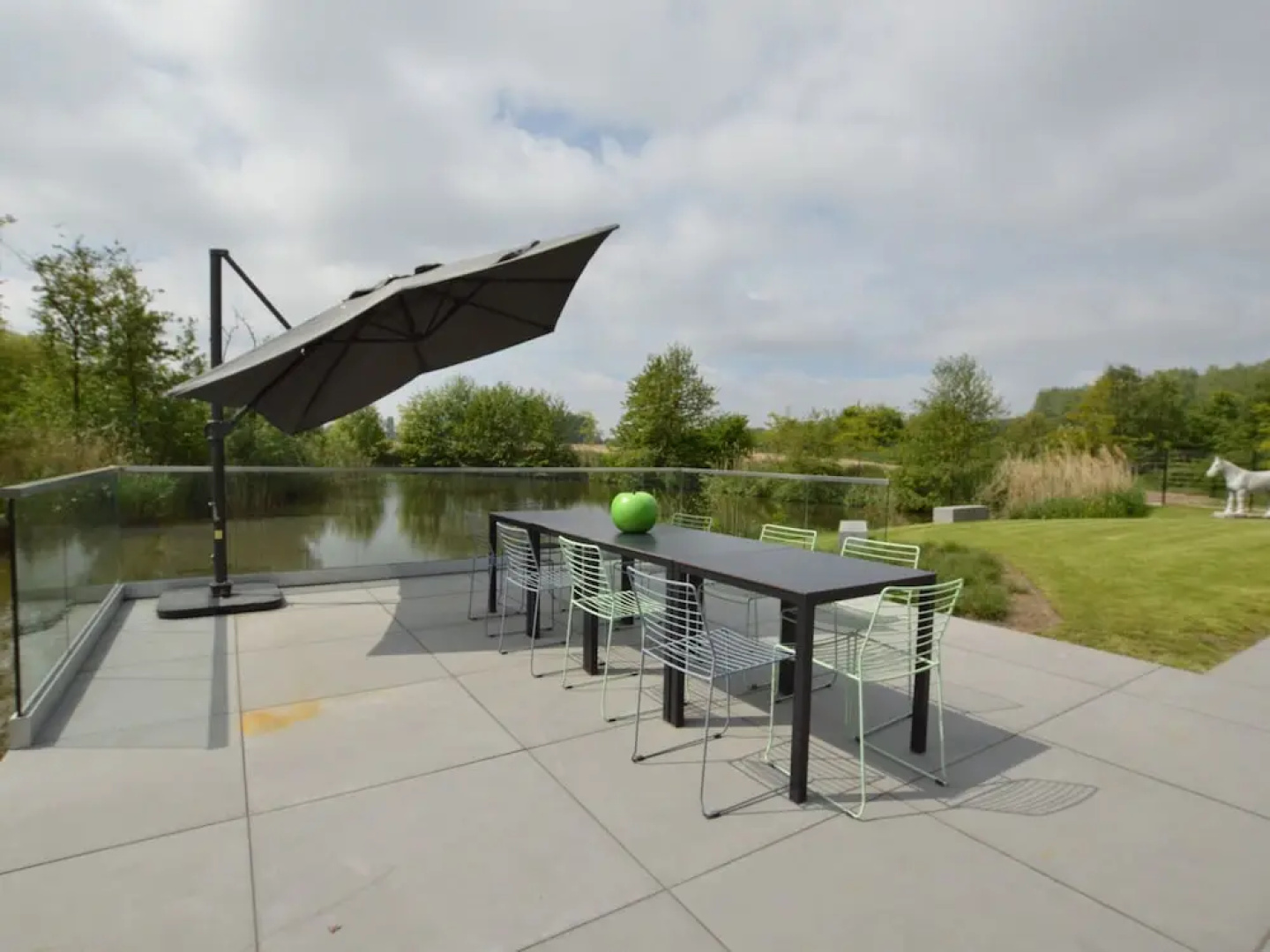 Lovely Holiday Home 'walleken' With a Pond