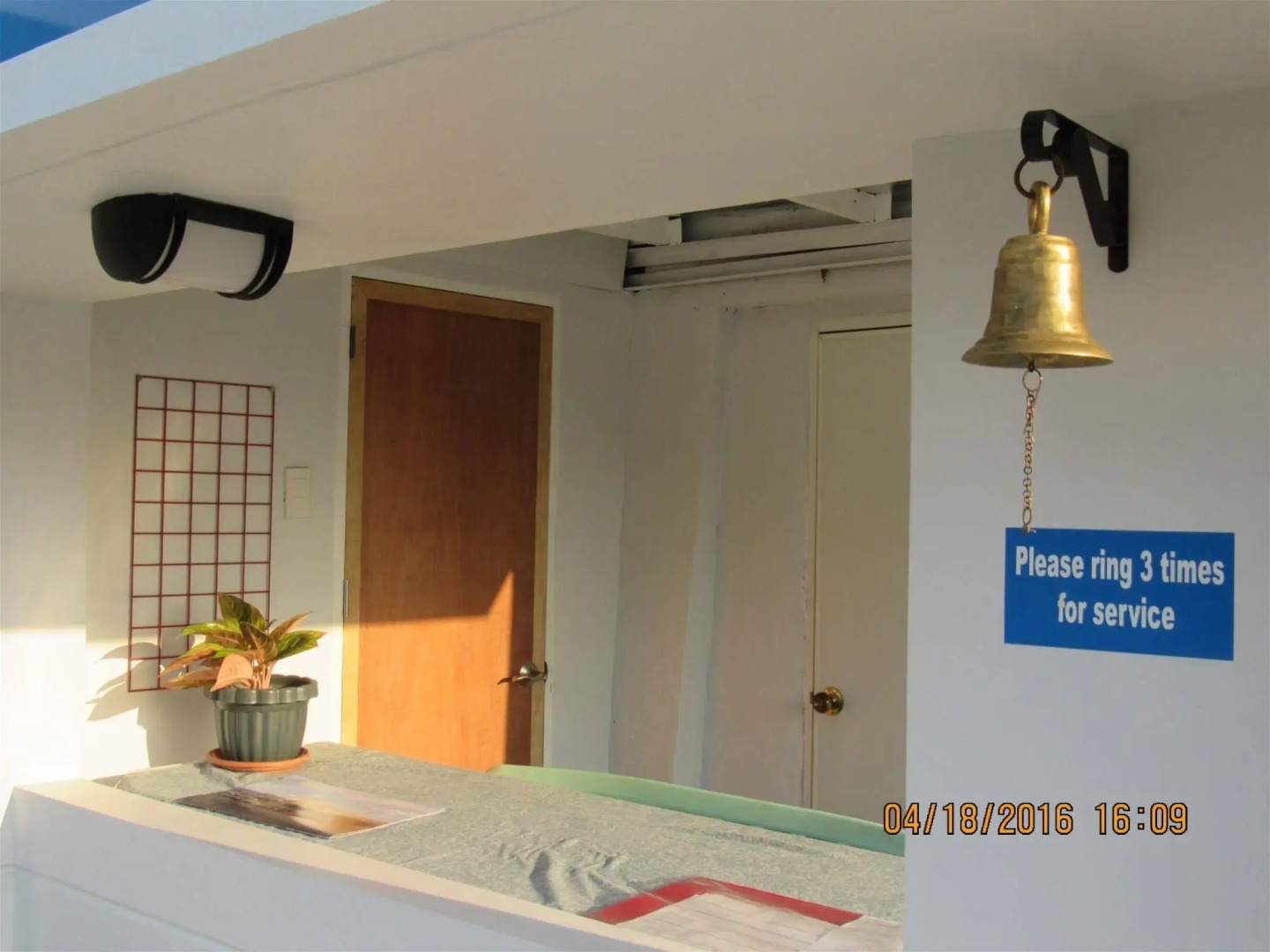 Shorestop Inn And Restaurant