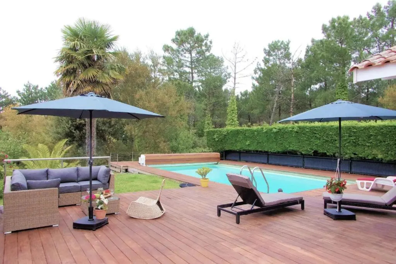 Beautiful Duplex House with Terrace And Garden