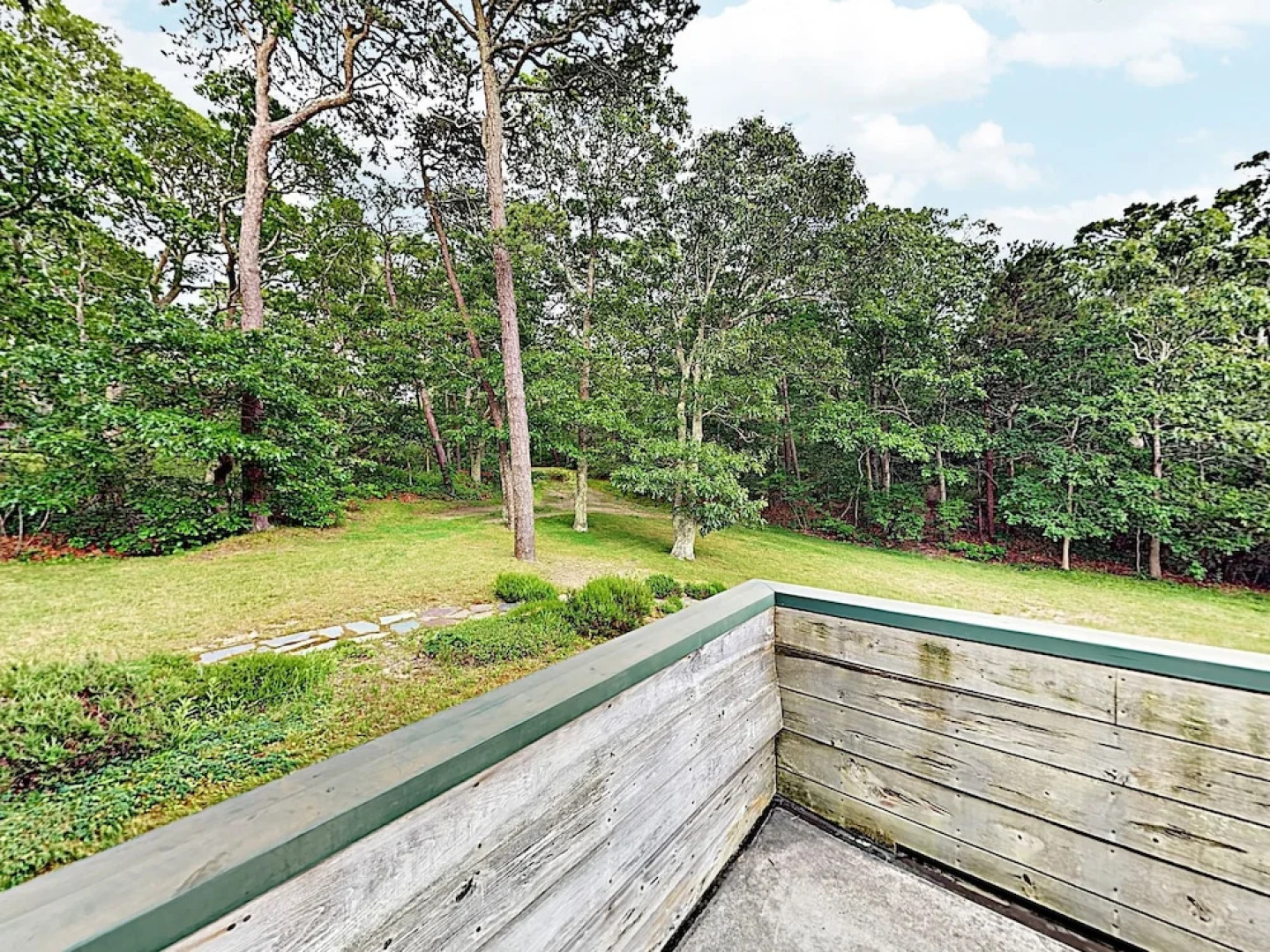 Cape Cod  On The Bay 3 Bedroom Home