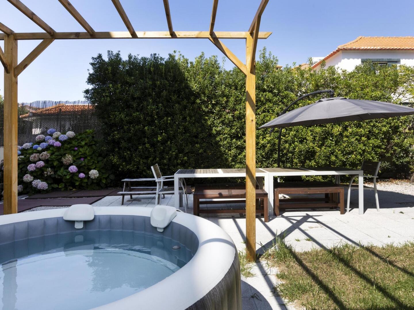 Lvpremier GR1 Beachfront Heated Pool spa Games