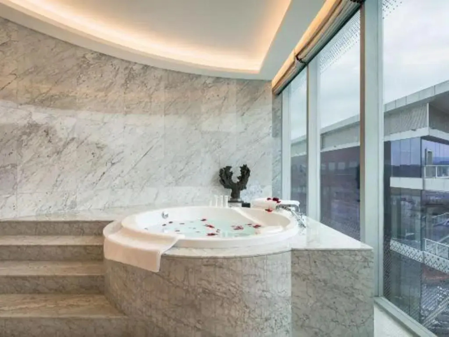 Cachet Boutique Zhejiang Circuit