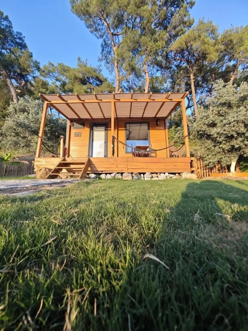Ti̇ny Mi̇ni̇ House