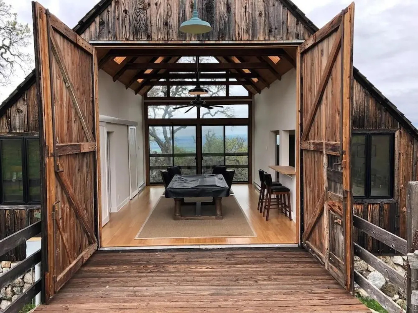 Weathertop Rustic Ranch