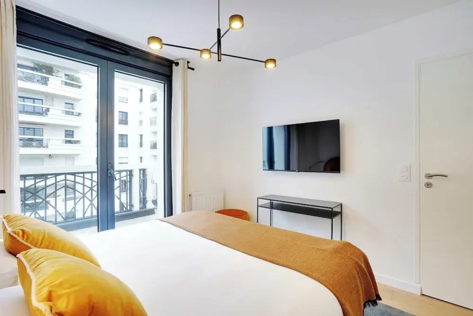 Duplex With Terrace in Levallois