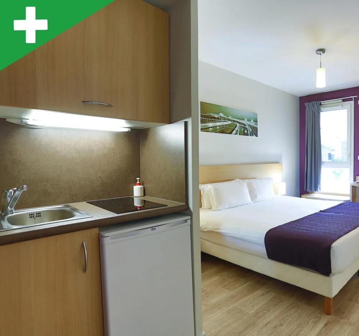Comfort Suites Lyon Est Eurexpo