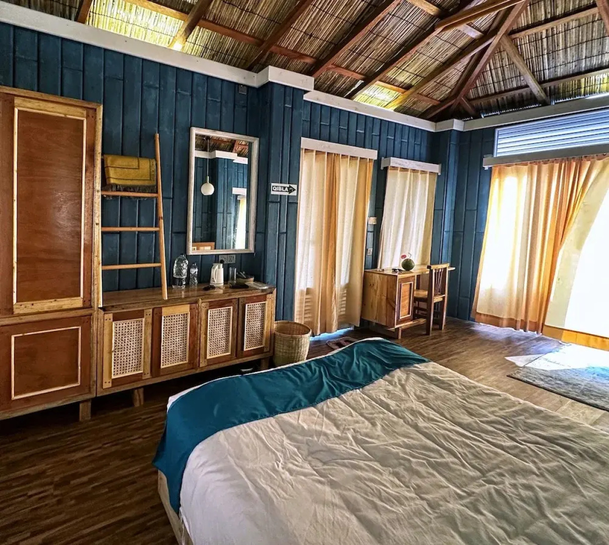 Sun & Sand Twin Beach