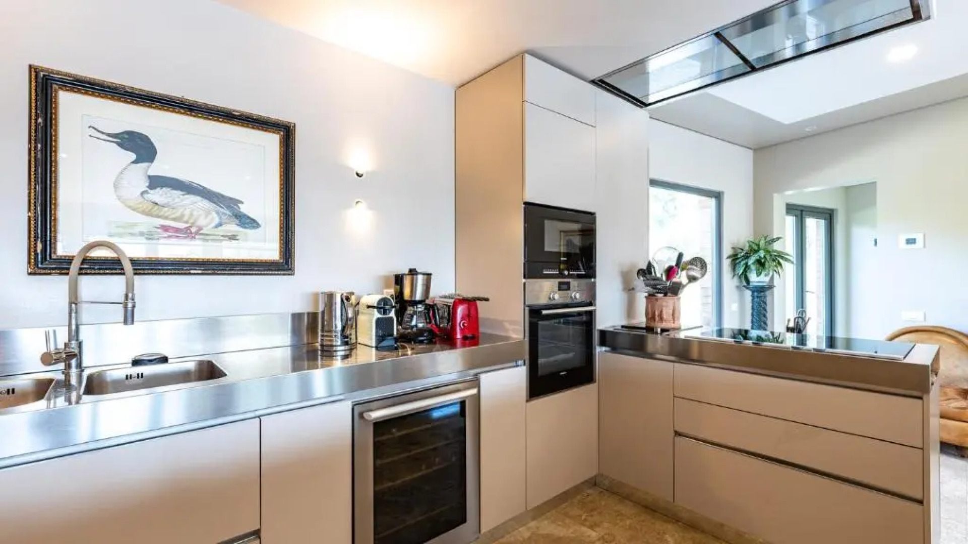 VILLA AIRONE 12, Emma Villas