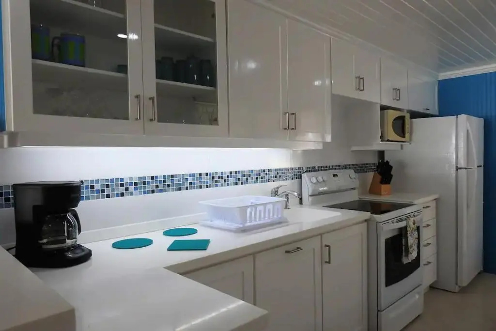 Zenbreak Freshwater Beachfront #6