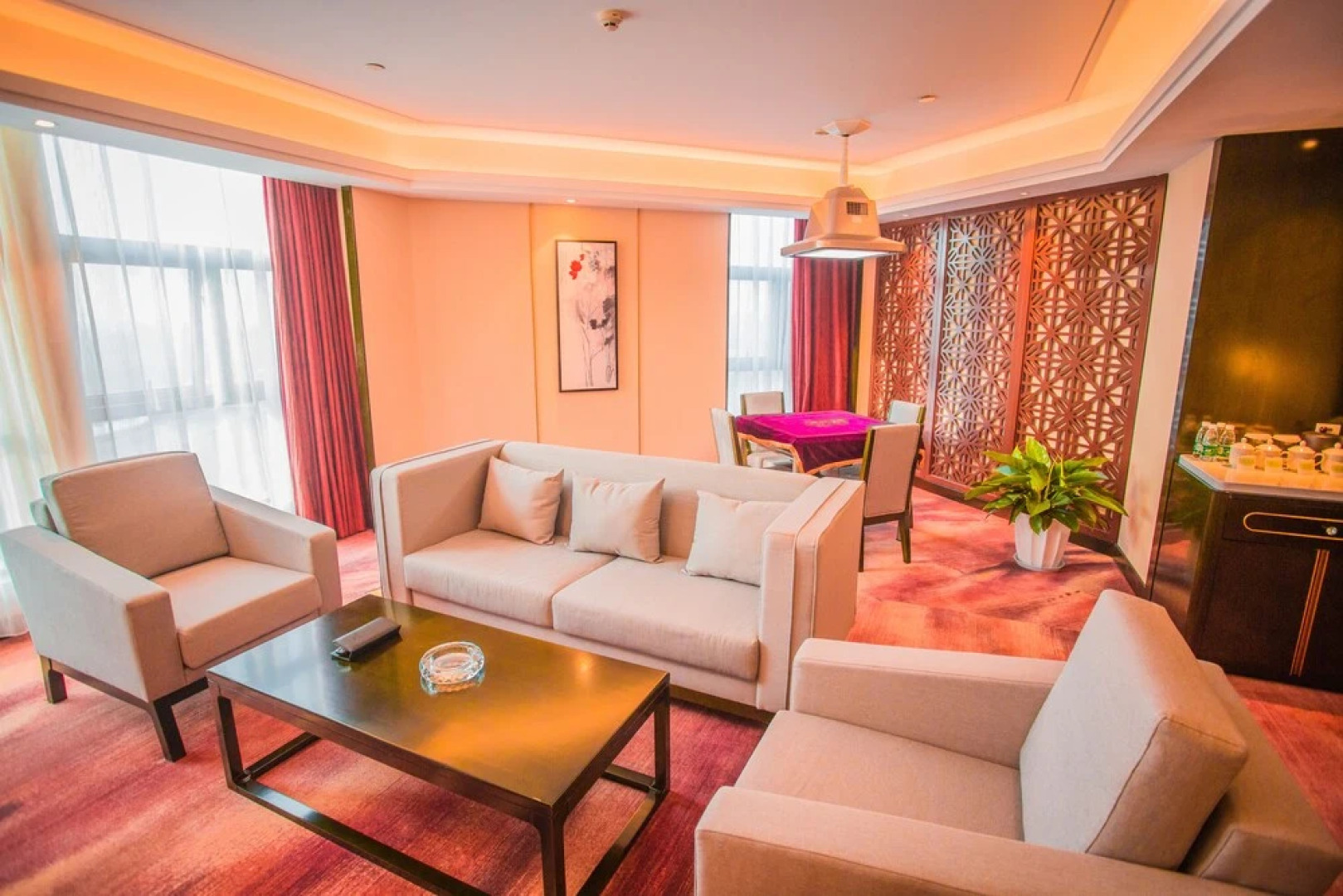 Honghu International Hotel