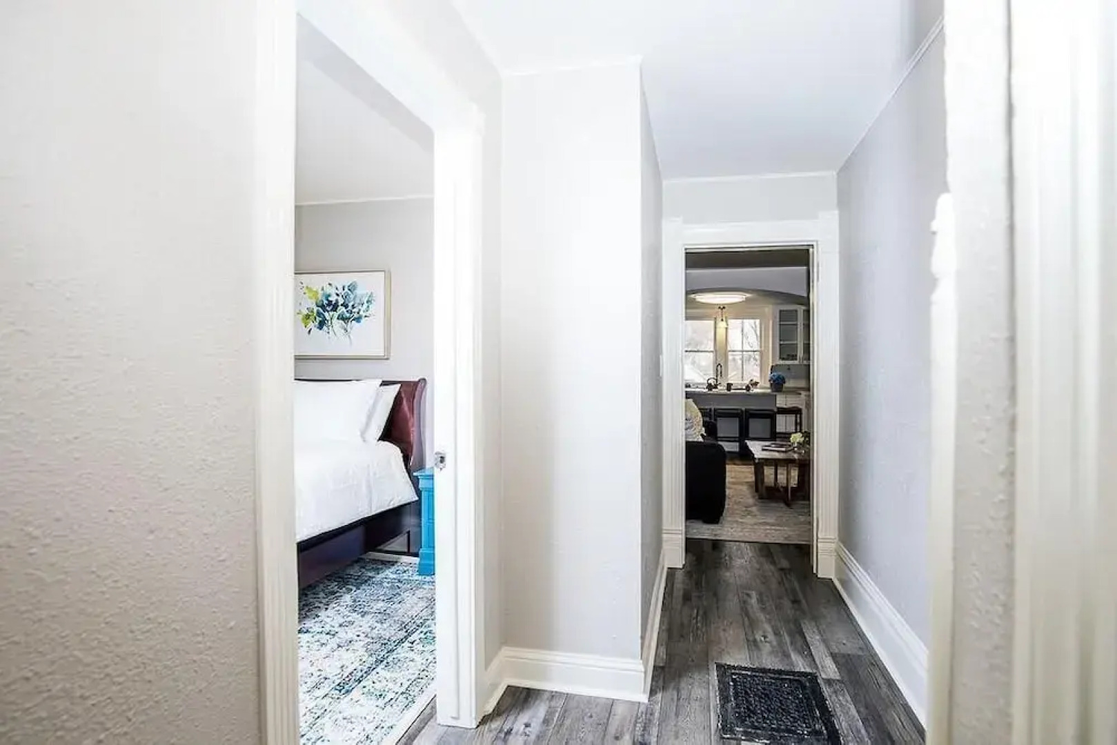 Couple’s Getaway | Walk to UNC |FREE Cruiser Bikes