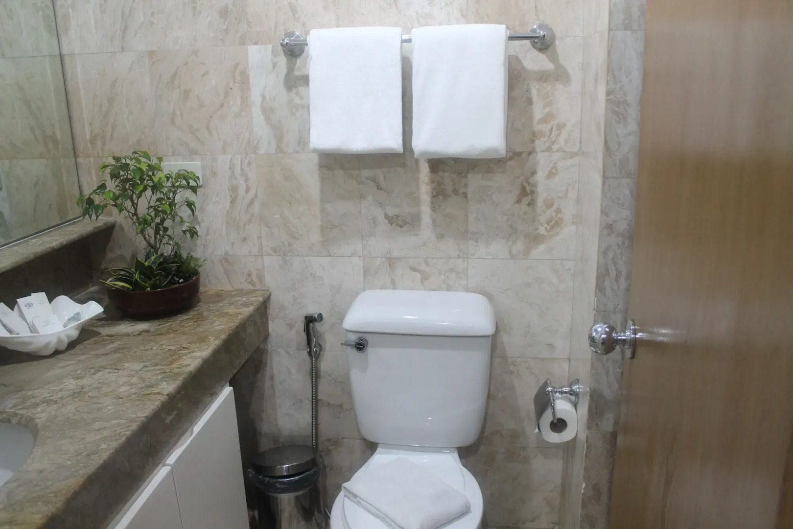 The Pearl Manila Hotel