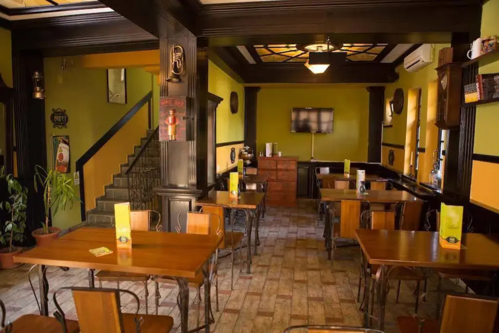 Lavric Bistro Pension