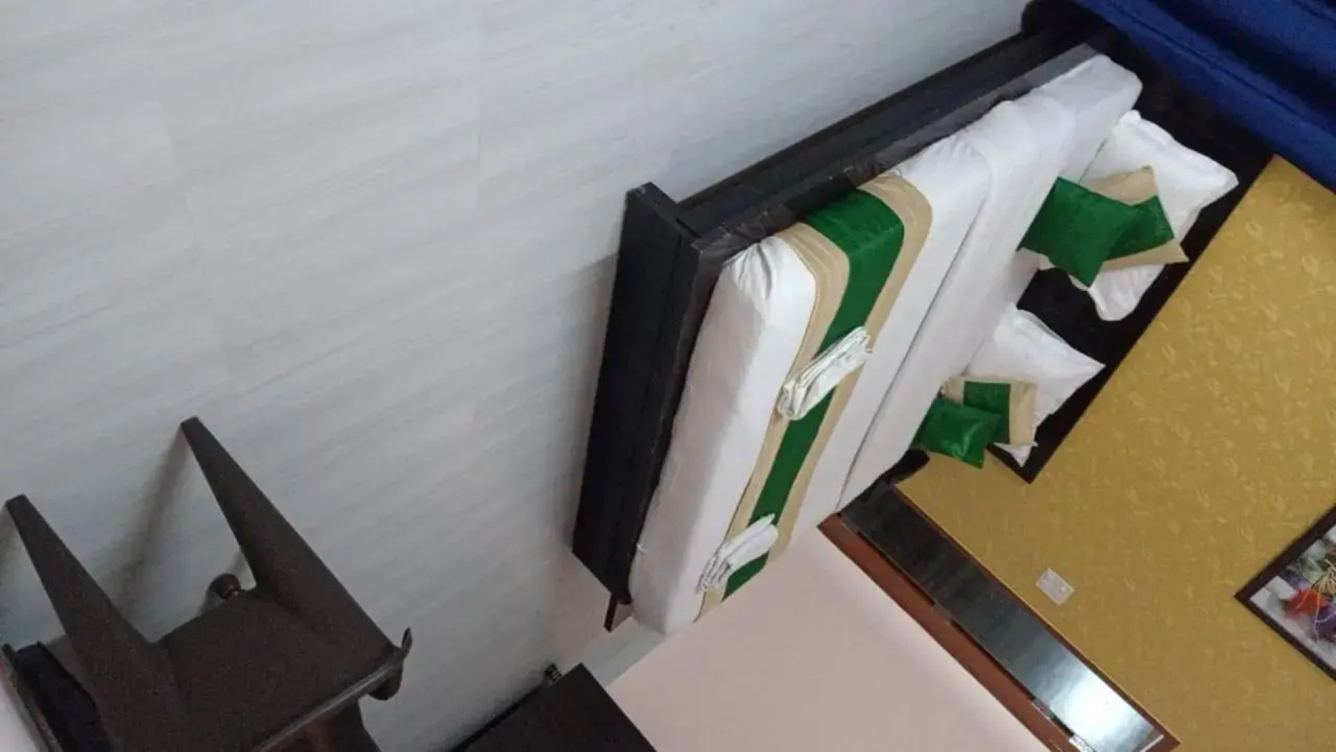 FabExpress Abodes House