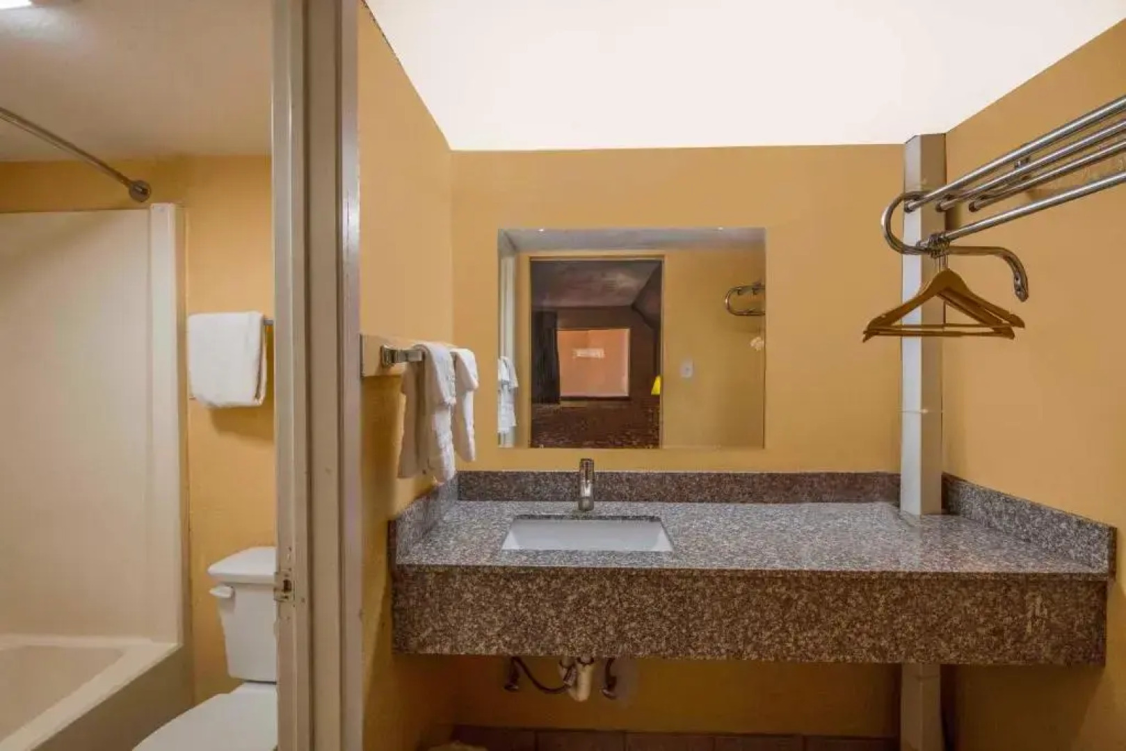 Oyo Hotel Odessa TX, East Business 20