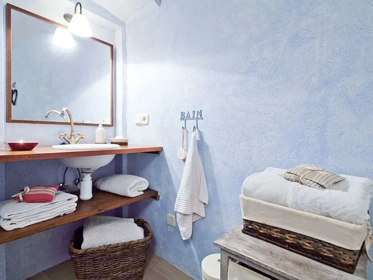 Traditional House Restored for 6 Persons With Pool in Ullastret