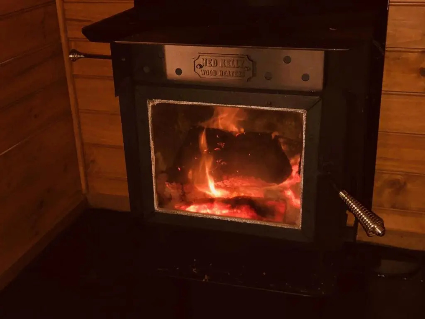 Southern Anchorage Retreat