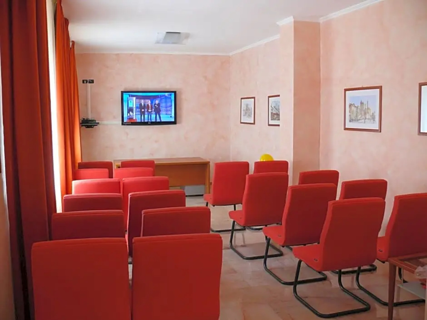 Albergo Casa Del Pellegrino