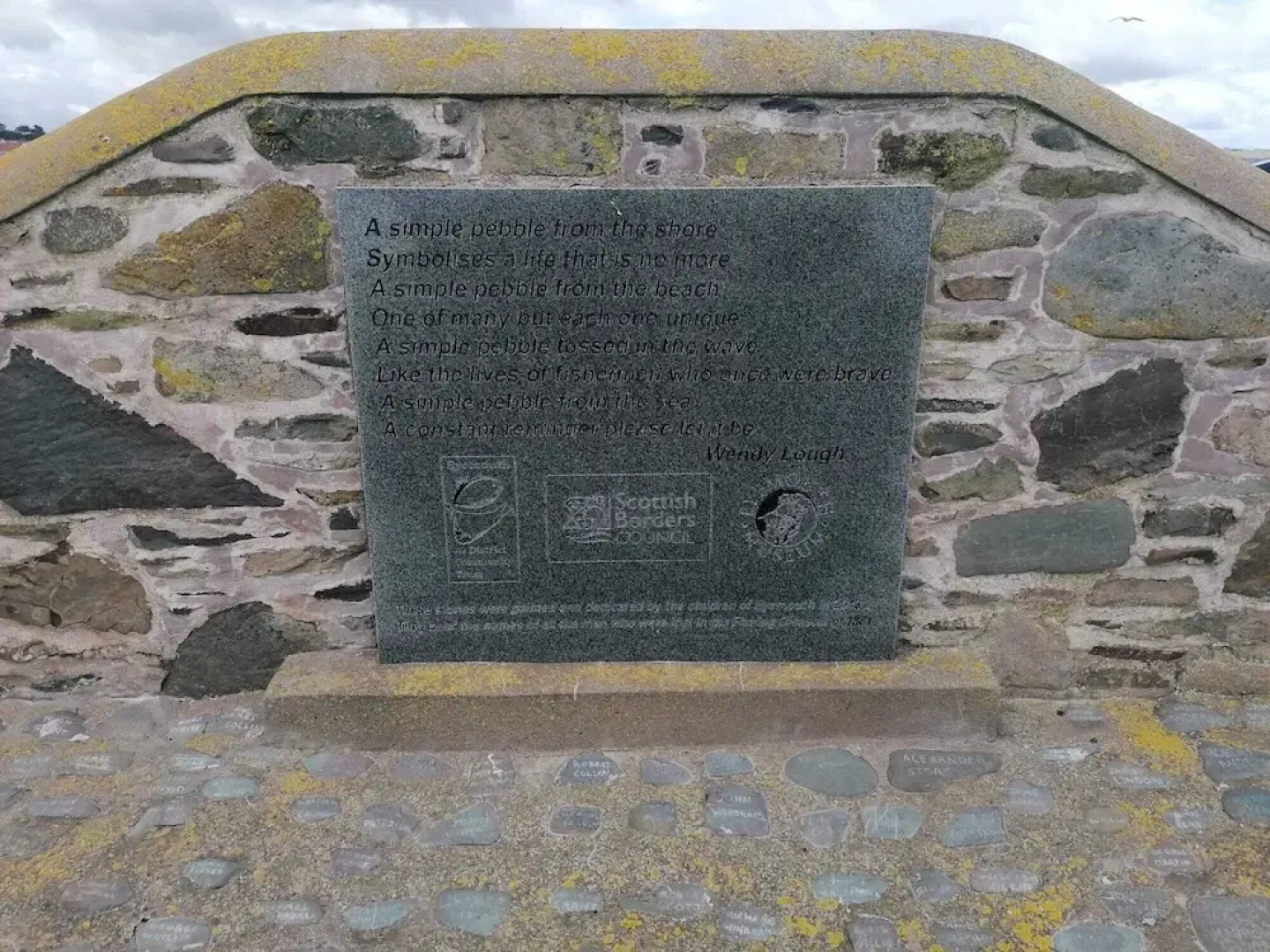 Lovely 3-bed Lodge in Eyemouth With Stunning Views