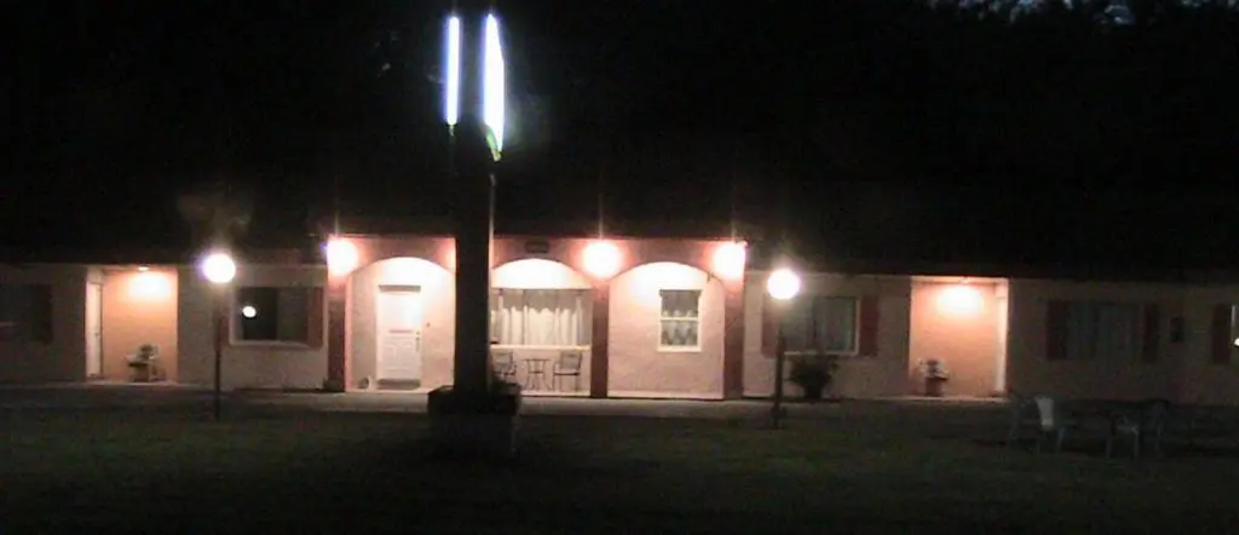 At Home Express Tangerine Inn