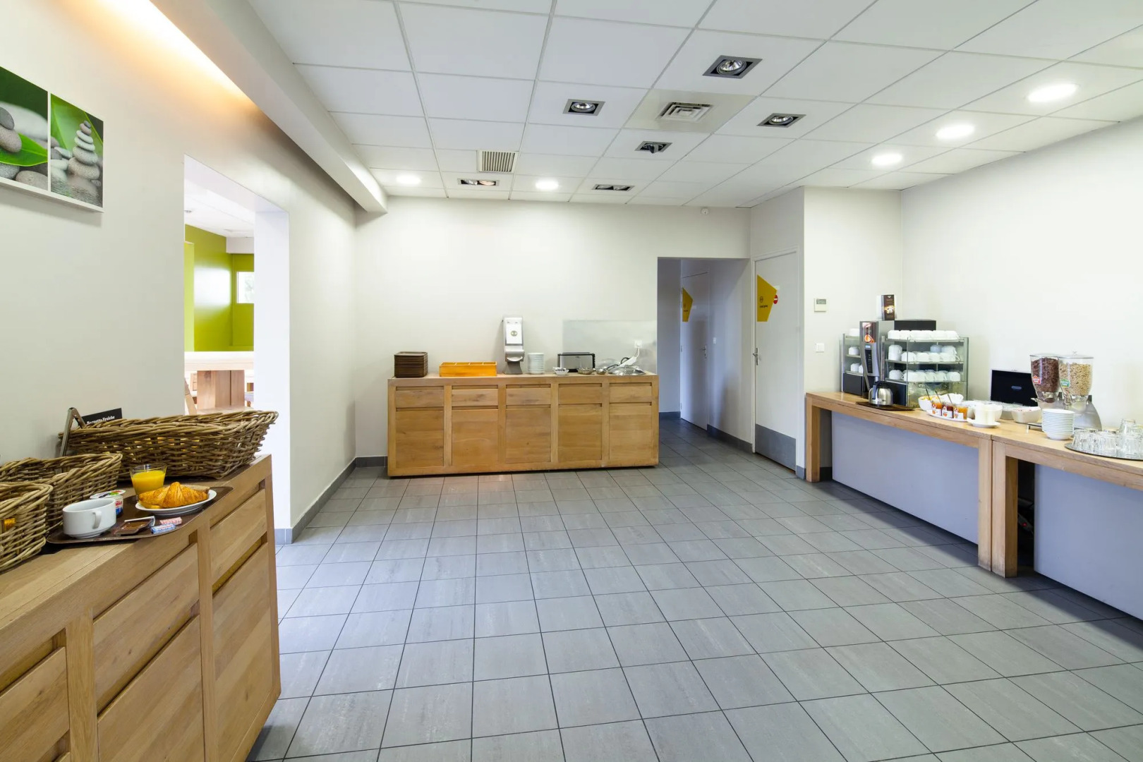 B&B HOTEL Paris Nord Aulnay-sous-Bois