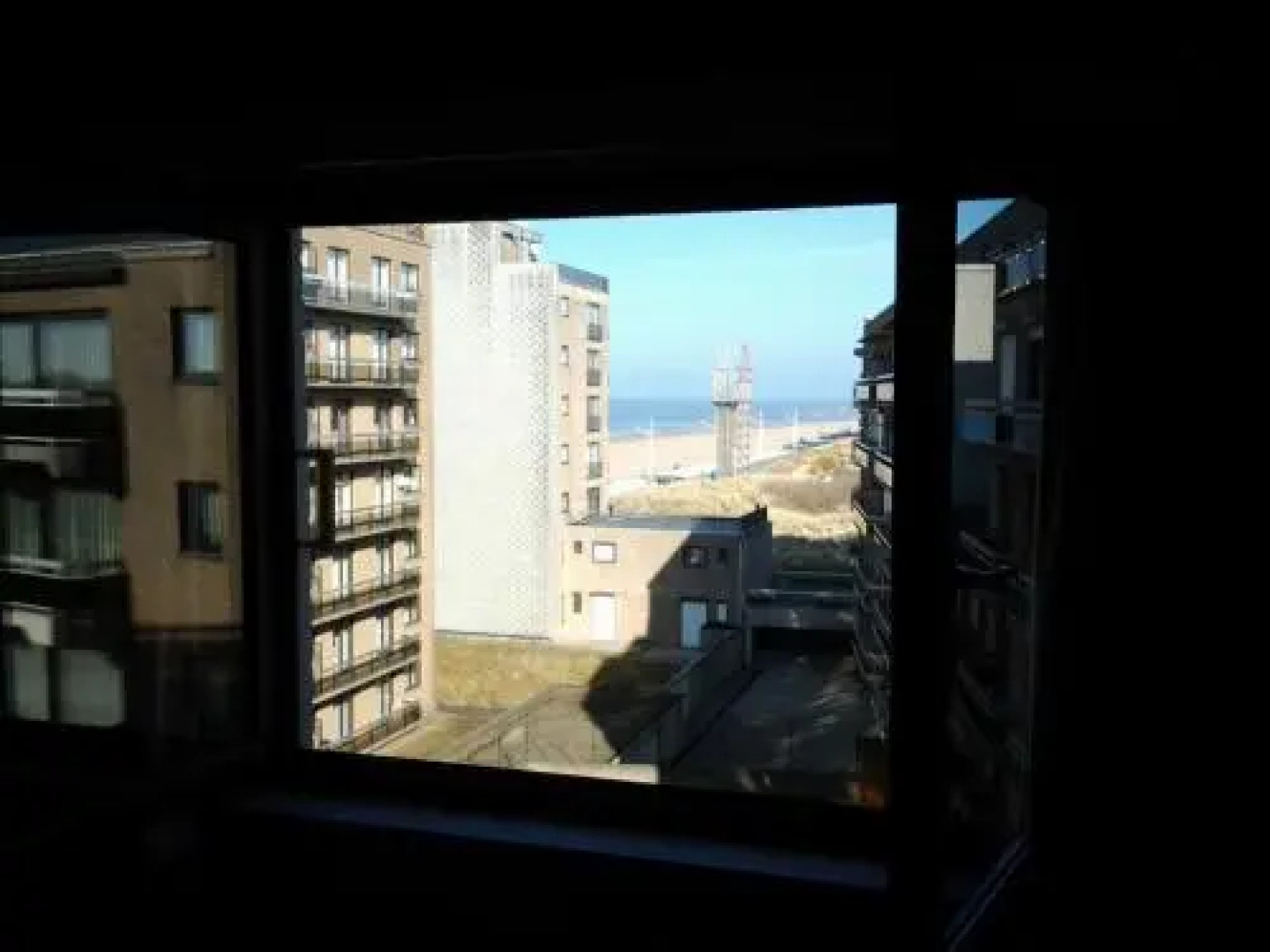 Zonnig Appartement met Zeezicht