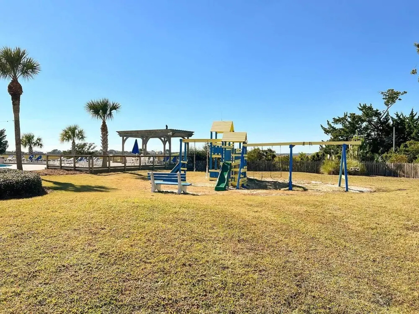 St Helena Island Condo w/ Pool & Beach Access!