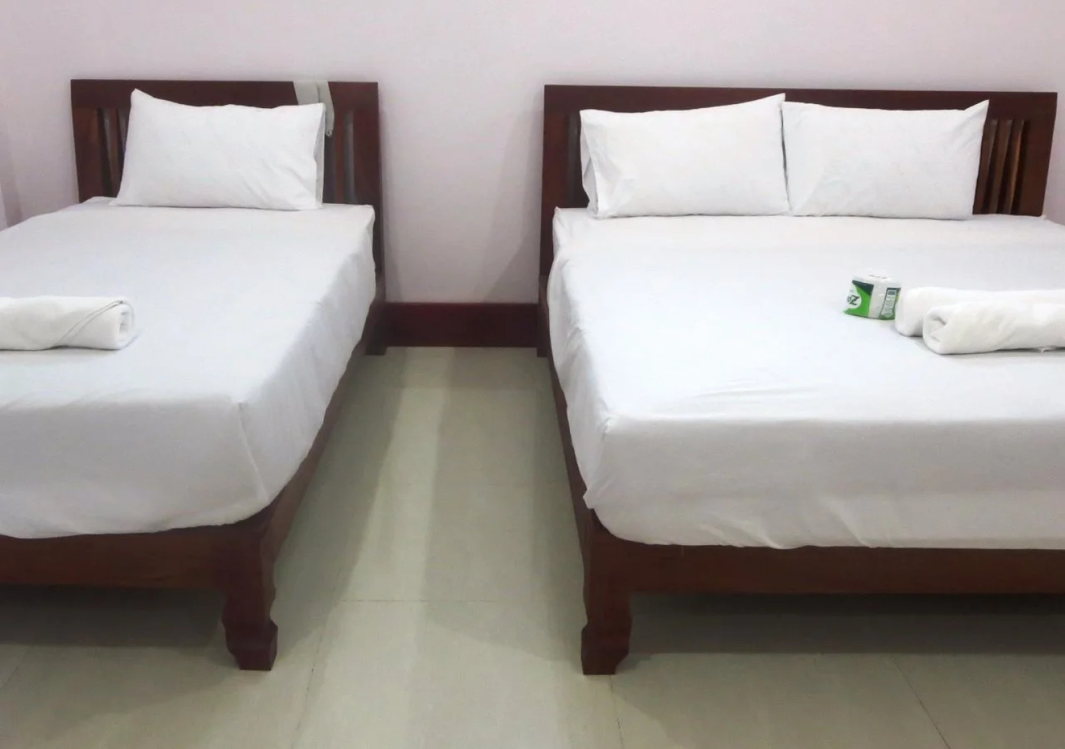 Mama Leurth Sunset Guesthouse