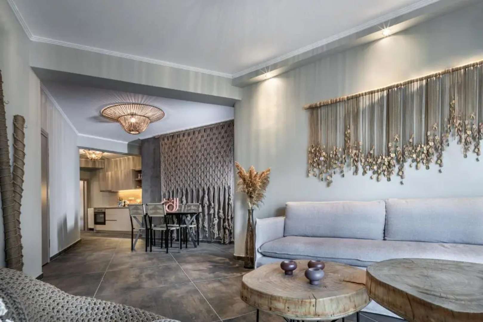 Macrame Luxury Suites