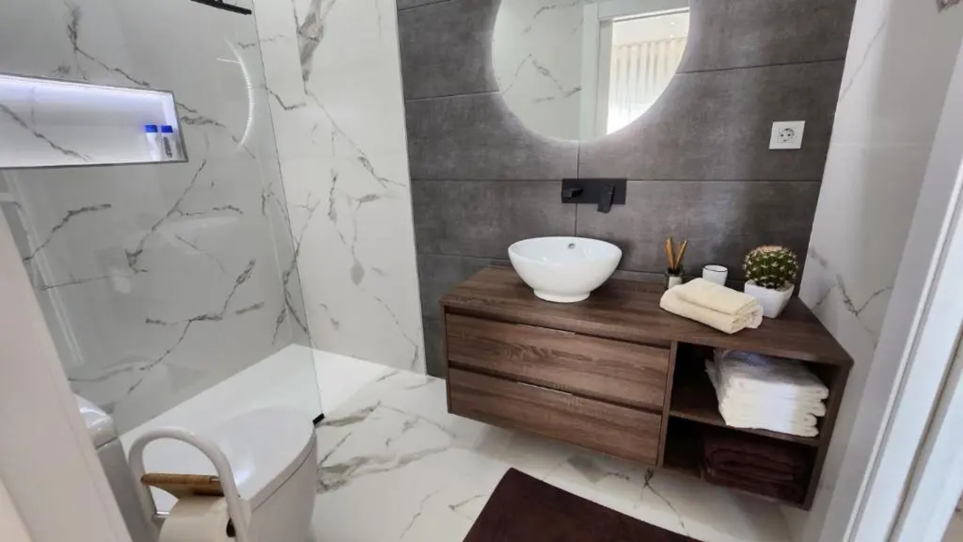 Apartamento San Pedro del Pintar